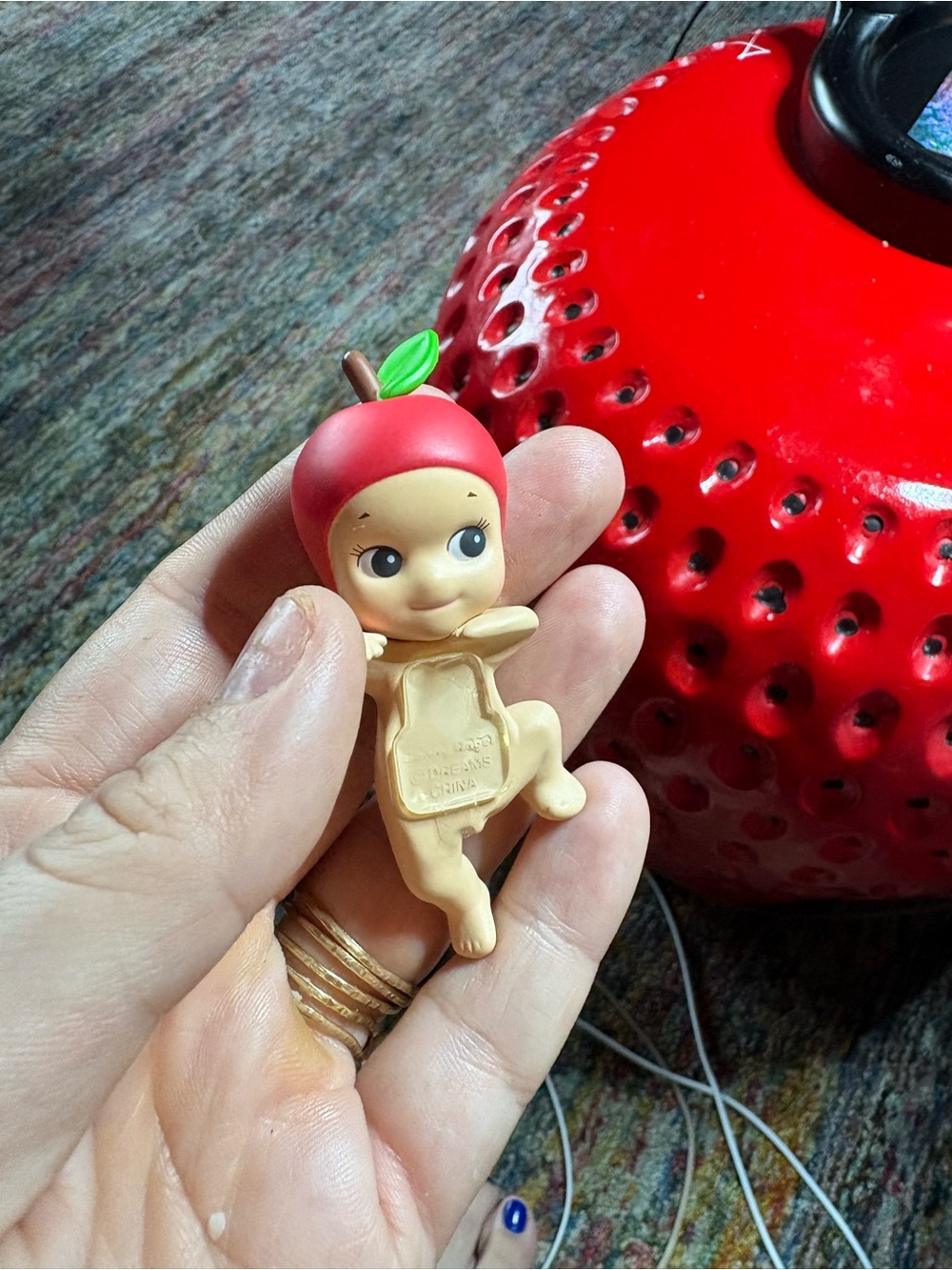 Apple Sonny Angel Hipper